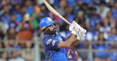 'മുംബൈ ചാ രാജ'; തോല്‍വിയിലും ചിരിച്ച് ഹിറ്റ്മാന്‍