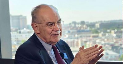 ഇറാനെ ആക്രമിച്ചത് ട്രംപിന്റെ മണ്ടത്തരം; കീഴടങ്ങില്ലെന്ന യാഥാര്‍ത്ഥ്യം അദ്ദേഹത്തെ അമ്പരിപ്പിച്ചു: രാഷ്ട്രീയ ശാസ്ത്രജ്ഞന്‍