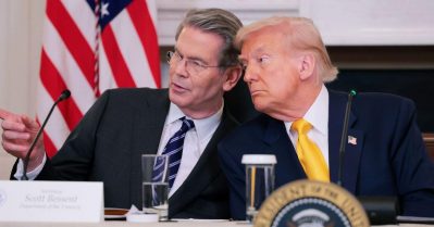 ഇന്ത്യക്കാര്‍ നല്ല അഭിനേതാക്കള്‍; റഷ്യയുടെ എണ്ണ വാങ്ങാന്‍ അനുമതി നല്‍കിയതിനോട് പ്രതികരിച്ച് ട്രംപിന്റെ അനുയായി