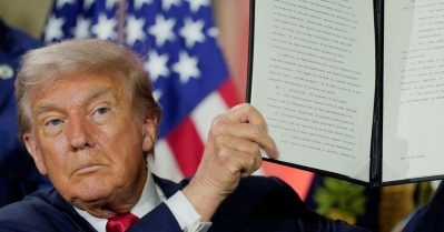 ഇറാൻ - അമേരിക്ക സംഘർഷം; യു.എസ് സേനയ്ക്ക് 10ൽ 15 മാർക്കിട്ട് ട്രംപ്