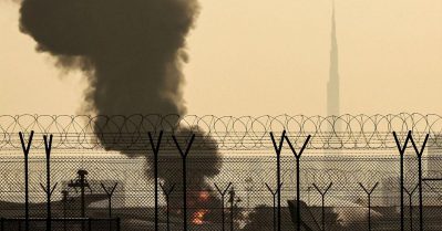 ഇറാന്റെ വ്യോമാക്രമണത്തിന്റെ ദൃശ്യങ്ങള്‍ പകര്‍ത്തി; യു.എ.ഇയില്‍ 70 ഓളം ബ്രിട്ടീഷ് പൗരന്മാര്‍ കസ്റ്റഡിയില്‍