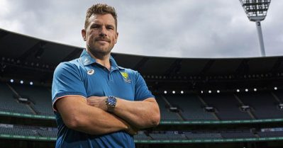 വൈഭവിനെ ടീമിലെടുത്താലും മറ്റുള്ളവരെ ബഹുമാനിക്കണം; നിര്‍ദേശവുമായി ആരോണ്‍ ഫിഞ്ച്