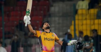 റാഞ്ചിയത് ലോക റെക്കോഡ്; ചരിത്രത്തിന്റെ കൊടുമുടിയിൽ ക്യാപ്റ്റൻ ബാബർ