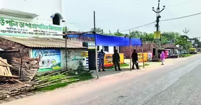 വോട്ടർപട്ടികയിൽ കത്രിക വെയ്പ്പ്; വോട്ടെടുപ്പ് ദിനത്തിൽ വിജനമായി ബംഗാളിലെ മൊതബാരി ഗ്രാമം