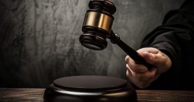 പ്രണയിച്ച് വിവാഹം കഴിച്ചവരുടെ പിന്നാലെ പോകാതെ കുറ്റകൃത്യങ്ങള്‍ അന്വേഷിക്കൂ: യു.പി പൊലീസിന് അലഹബാദ് ഹൈക്കോടതിയുടെ താക്കീത്