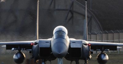 ഇറാന് മുകളിലൂടെ പറന്ന യു.എസ് എഫ്-15 യുദ്ധ വിമാനം വെടിവെച്ചിട്ടു; സ്ഥിരീകരിച്ച് യു.എസ്