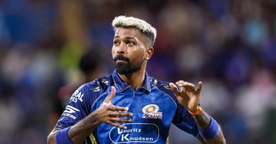 ഹര്‍ദിക് എന്ന് കളത്തിലെത്തും; വെളിപ്പെടുത്തി മുംബൈ ബൗളിങ് കോച്ച്