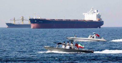 അമേരിക്കയുടെ ഉപരോധം കാറ്റില്‍ പറത്തി ഇറാന്‍; ഹോര്‍മുസ് കടന്ന് കപ്പലുകള്‍: റിപ്പോര്‍ട്ട്