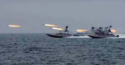 അമേരിക്കയ്ക്ക് അതേ നാണയത്തില്‍ തിരിച്ചടി; യു.എസ് കപ്പലുകള്‍ക്ക് നേരെ ഇറാന്റെ ഡ്രോണ്‍ ആക്രമണം