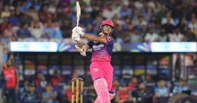 അടിച്ച് കയറി ജെയ്സ്വാള്‍; വിരാട് വാഴുന്ന ലിസ്റ്റില്‍ രണ്ടാമന്‍!