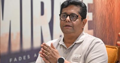 മമ്മൂക്കയും മോഹൻലാലും നിന്ന പോലെ എത്ര പേർ ഇവിടെയുണ്ടാകും എന്നാണ് സംശയം, തമ്മിൽ തമ്മിൽ മത്സരമാണ്: ജീത്തു ജോസഫ്