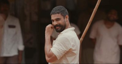 പള്ളിയെ രക്ഷിക്കാന്‍ വരുന്ന ചട്ടമ്പി, ഇത് കത്തും....വിഷു കപ്പ് മോഹിച്ച് ആരും വരണ്ട, ഇടിവെട്ട് ട്രെയ്‌ലറുമായി പള്ളിച്ചട്ടമ്പി