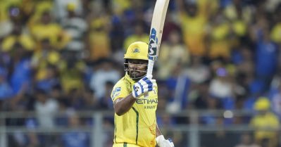 മുംബൈക്കെതിരെ താണ്ഡവമാടി സഞ്ജു; ഇനി പന്തിനും കാര്‍ത്തിക്കിനുമൊപ്പം!