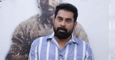 നാഷണല്‍ അവാര്‍ഡ് കിട്ടിയ എന്റെ മുഖത്ത് മണലെറിഞ്ഞാല്‍ ശരിയാകില്ലെന്ന് ആ സംവിധായകന്‍, എനിക്ക് ഒരു കുഴപ്പവുമില്ലായിരുന്നു: സുരാജ് വെഞ്ഞാറമൂട്