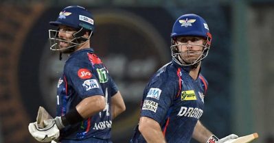 സിക്‌സറടിച്ച് ട്രിപ്പിള്‍ സെഞ്ച്വറിയുമായി മാര്‍ഷ്, ഒറ്റ ഫോറില്‍ അഞ്ഞൂറുമായി മര്‍ക്രം; സംഭവം ഇങ്ങനെ