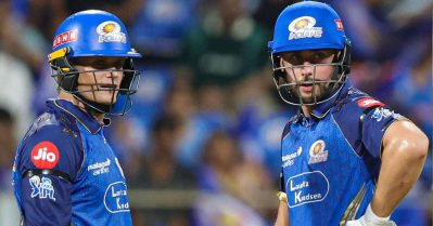 മുംബൈക്ക് ഒരു 'അഞ്ഞൂറാന്‍'; കിടിലന്‍ നേട്ടത്തില്‍ വില്‍ ജാക്‌സ്!