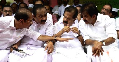 തർക്കം തെരുവിലേക്ക്; മുഖ്യമന്ത്രി ചർച്ചകൾക്കിടയിലും പരസ്പരം ഏറ്റുമുട്ടി പ്രവർത്തകർ
