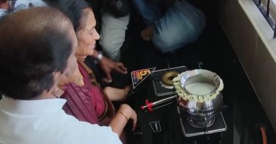 വയനാട് ടൗണ്‍ഷിപ്പില്‍ ഗൃഹപ്രവേശം; ആദ്യ താമസക്കാരായി വിജയനും കുടംബവും