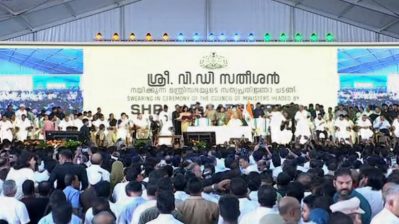 പുതുഭരണത്തില്‍ കേരളം; അധികാരമേറ്റ് ടീം വി.ഡി.എസ്