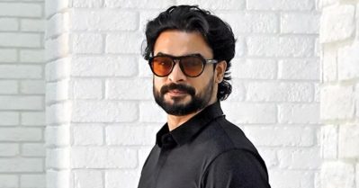 ഒരു പെണ്‍കുട്ടിയുടെ പേരില്‍ ഫേക്ക് അക്കൗണ്ട് തുടങ്ങി, രാത്രി വന്ന മെസേജ് കണ്ട് ഞാന്‍ തന്നെ ഞെട്ടി: ടൊവിനോ തോമസ്