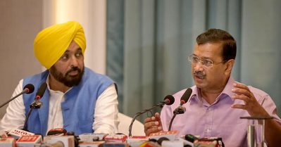 അയോധ്യ ക്ഷേത്രക്കൊള്ള: പരല്‍മീനുകള്‍ മാത്രം കുടുങ്ങുന്നു, വമ്പന്‍ സ്രാവുകളെ ഒഴിവാക്കി അന്വേഷണം അട്ടിമറിക്കാന്‍ ശ്രമമെന്ന് കെജ്‌രിവാള്‍