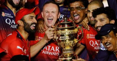 ഇംഗ്ലണ്ട്, മുള്‍ട്ടാന്‍, ബെംഗളൂരു! ചരിത്ര കിരീടങ്ങളുടെ പിന്നിലെ മാസ്റ്റര്‍ ബ്രെയ്ന്‍ ഒറ്റപ്പേര് 'ഫ്ലവർ'