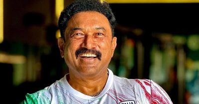 പാലത്തില്‍ നിന്ന് ചാടി പൊന്തി വന്നപ്പോള്‍ വിഗ്ഗ് ഒഴുകിപ്പോയി, ഏഴായിരം രൂപയാണ് അന്ന് പോയത്: ബാബുരാജ്
