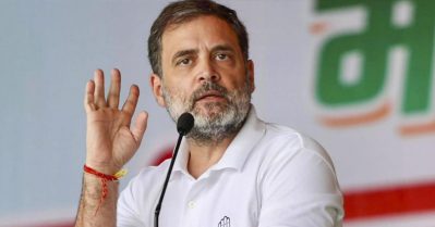 വിഡ്ഢികള്‍ സ്വയം ദൈവമെന്ന് കരുതുന്നു, അന്ധഭക്തര്‍ വിഡ്ഢികളെ പിന്തുടരുന്നു; രാഹുലിന്റെ പ്രസംഗത്തില്‍ ബഹളം വെച്ച് ബി.ജെ.പി