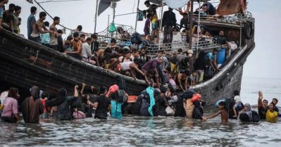 റോഹിംഗ്യന്‍ അഭയാര്‍ത്ഥികളുമായി പോയ ബോട്ടുകള്‍ മുങ്ങി; 500ലധികം പേരെ കാണാതായതായി യു.എന്‍