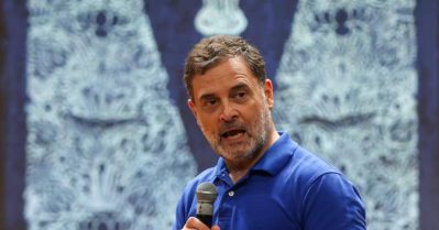 ഖാര്‍ഗെ സംസാരിച്ച വേദി ശുദ്ധീകരിച്ച വിവാദം; കേസെടുക്കാന്‍ ആവശ്യപ്പെട്ട രാഹുല്‍ ഗാന്ധിക്കെതിരെ എസ്.സി-എസ്.ടി പ്രകാരം എഫ്.ഐ.ആര്‍