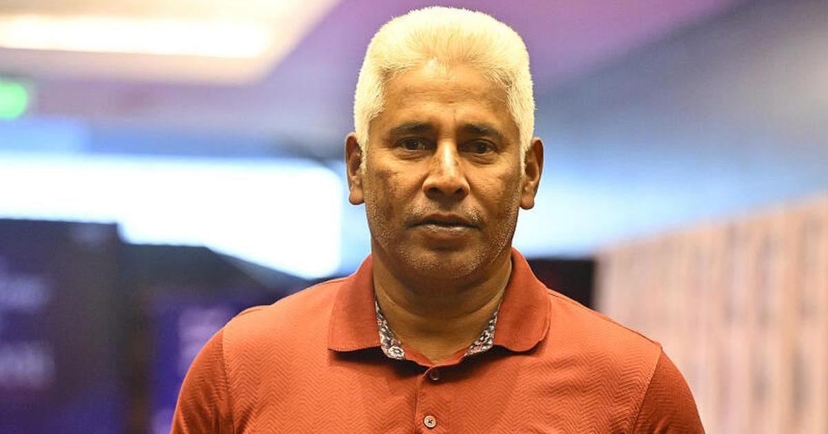 ഗില്ലിനെ പുറത്താക്കാൻ ബുദ്ധിമുട്ട്; പ്രശംസയുമായി ചമിന്ത വാസ്