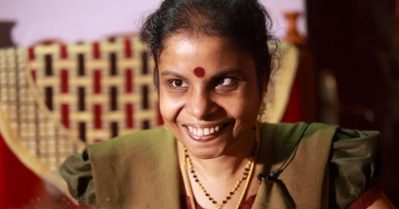 അൽഷിമേഴ്‌സ് രോഗികളോട് ചോദിക്കുന്നതുപോലെ, 'ഞാൻ ആരാണെന്ന് മനസ്സിലായോ' എന്ന് ചോദിക്കുന്നവരോട് എനിക്ക് ദേഷ്യം വരാറുണ്ട്: വൈക്കം വിജയ ലക്ഷ്മി