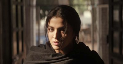 ഇത് താന്‍ ഡാ മാസ്… അരയില്‍ തോക്കും തിരുകി പൊലീസ് സ്റ്റേഷനിലേക്ക് ഒരു വരവുണ്ട്; ഒ.ടി.ടി റിലീസിന് ശേഷവും കൈയടി നേടി ചന്ദ്ര