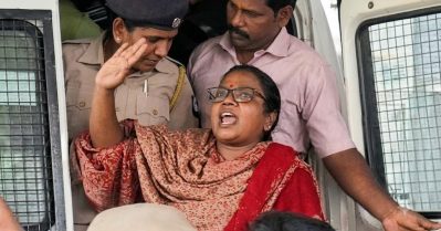ഫാസിസത്തിന്റെ അത്യുന്നതി: എന്‍.ടി.കെ സ്ഥാനാര്‍ത്ഥിയുടെ അറസ്റ്റില്‍ ടി.വി.കെക്കെതിരെ സീമാന്‍