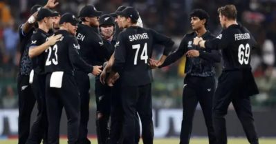 ലോക ക്രിക്കറ്റിൽ 700 നോട്ട് ഔട്ട്; ചരിത്രത്തിലേക്ക് പറന്ന് കിവികൾ