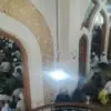 കുംഭമേളയ്ക്കായി റോഡിന്റെ വീതി കൂട്ടണം: ഉജ്ജൈന്‍ ഷാഹി മസ്ജിദ് പൊളിക്കാന്‍ നീക്കം: പള്ളിക്കകത്ത് ഒരുമിച്ച് കൂടി പ്രതിരോധിച്ച്‌ നൂറ്കണക്കിന് വിശ്വാസികള്‍