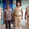 അടിയന്തരാവസ്ഥയേക്കാള്‍ മോശം സാഹചര്യം; എസ്.എഫ്.ഐ നേതാവ് പ്രതിഷേധത്തില്‍ പങ്കെടുക്കാതിരിക്കാന്‍ പിതാവിനെ പൊലീസ് കസ്റ്റഡിയിലെടുത്തതായി ആദര്‍ശ് എം സജി