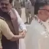 മൈസൂരു ദസറ; ദളിത് മന്ത്രിമാര്‍ പൂജ നടത്തുന്നത് തടഞ്ഞ് പൊലീസ്: വീഡിയോ, വിവാദം