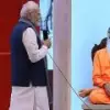 സ്വാമി എന്നെ അനുഗ്രഹിക്കണം; എ.ഐ അവതാരത്തോട് അനുഗ്രഹം തേടി പ്രധാനമന്ത്രി