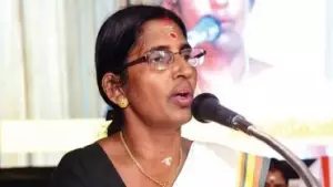 ശശികല പറഞ്ഞത് വൃത്തികേട്; അല്പം മര്യാദ കാണിക്കണം; മകള്‍ക്കെതിരായ വിദ്വേഷ പ്രചാരണത്തിനെതിരെ നെടുമ്പാശേരി അപകടത്തില്‍ മരിച്ച പെണ്‍കുട്ടിയുടെ മാതാപിതാക്കള്‍