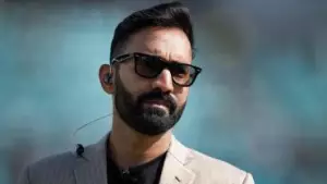 ഇന്ത്യൻ ടീമിൽ അവന്റെ സ്ഥാനം എവിടെയാണ്? ചോദ്യവുമായി ഡി.കെ