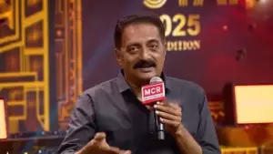 വിജയിയുടെ ഭരണത്തെ വിലയിരുത്താന്‍ സമയമായിട്ടില്ല; ഒരു വര്‍ഷത്തെ സമയം നല്‍കാമെന്ന് പ്രകാശ് രാജ്