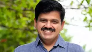 മള്‍ട്ടിപ്ലക്‌സിലെ അമിതവില: വി.വി. രാജേഷിന്റേത് പി.ആര്‍ തട്ടിപ്പ്; ഭരണപരാജയം മറച്ചുവെക്കാനുള്ള തന്ത്രം: സന്ദീപ് വാര്യര്‍