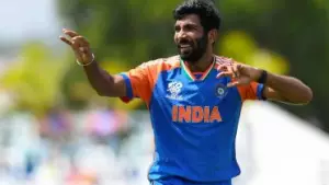 വേണ്ടത് ഒരേയൊരു വിക്കറ്റ്; ചരിത്രത്തിലേക്ക് പറക്കാനൊരുങ്ങി ബുംറ