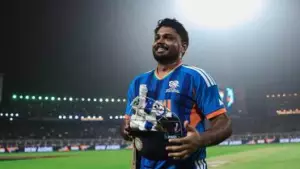 സഞ്ജുവിനൊപ്പം അവനെ കളത്തിലിറക്കി പരീക്ഷിക്കേണ്ട സമയം; ലോകകപ്പ് മുമ്പില്‍ കണ്ട് മുന്‍ താരം