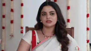 തമിഴില്‍ നിന്ന് അത്ര നല്ല അനുഭവമായിരുന്നില്ല; 30 ദിവസത്തെ ഡേറ്റ് നല്‍കിയാല്‍ നാല് വര്‍ഷം വരെ പെട്ടുപോകും: നിഖില വിമല്‍