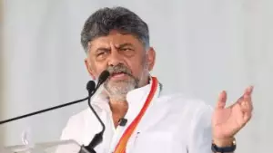 വന്ദേമാതരത്തിന്റെ പൂര്‍ണ്ണരൂപം വേണ്ട; കേന്ദ്ര നിര്‍ദേശത്തിന് വിരുദ്ധമായി കര്‍ണാടക സര്‍ക്കാരിന്റെ പുതിയ ഉത്തരവ്