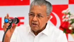 വിമർശനങ്ങളെ പൊലീസിനെ കാട്ടി ഭയപ്പെടുത്താമെന്നത് വ്യാമോഹം; അരുൺകുമാറിനെതിരായ കേസിൽ സർക്കാരിനെതിരെ പിണറായി വിജയൻ