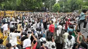 നീറ്റ് പ്രതിഷേധം: വിദ്യാർഥികൾക്കെതിരായ എഫ്‌.ഐ.ആറുകൾ റദ്ദാക്കാൻ സുപ്രീംകോടതിയെ സമീപിച്ച് കേന്ദ്രം.