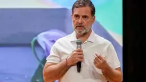 ഗ്യാനേഷ് കുമാറിനെ മോദിയും അമിത് ഷായും സംരക്ഷിക്കുന്നു; ജനാധിപത്യം തകരുന്നത് നോക്കി നില്‍ക്കില്ല: രാഹുല്‍ ഗാന്ധി